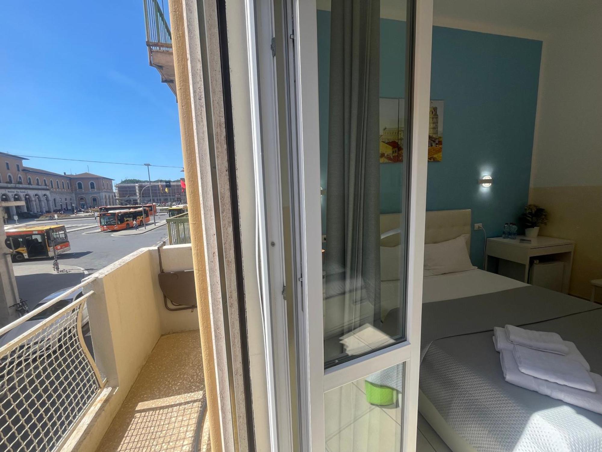 Hello Pisa B&B Экстерьер фото